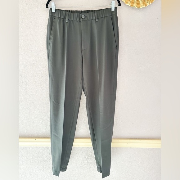 HAGGAR‎ Smart Wash Jogger Pant Size Small - Picture 1 of 3